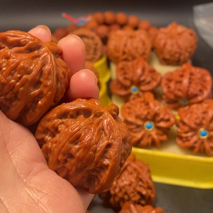 用***4猴头核桃吊坠工艺核桃