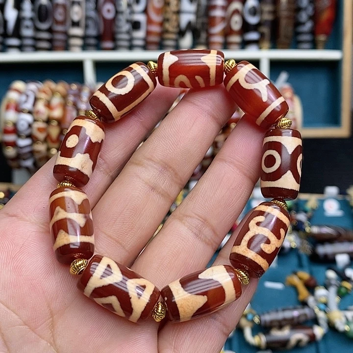 玛瑙/玉髓颈饰合金