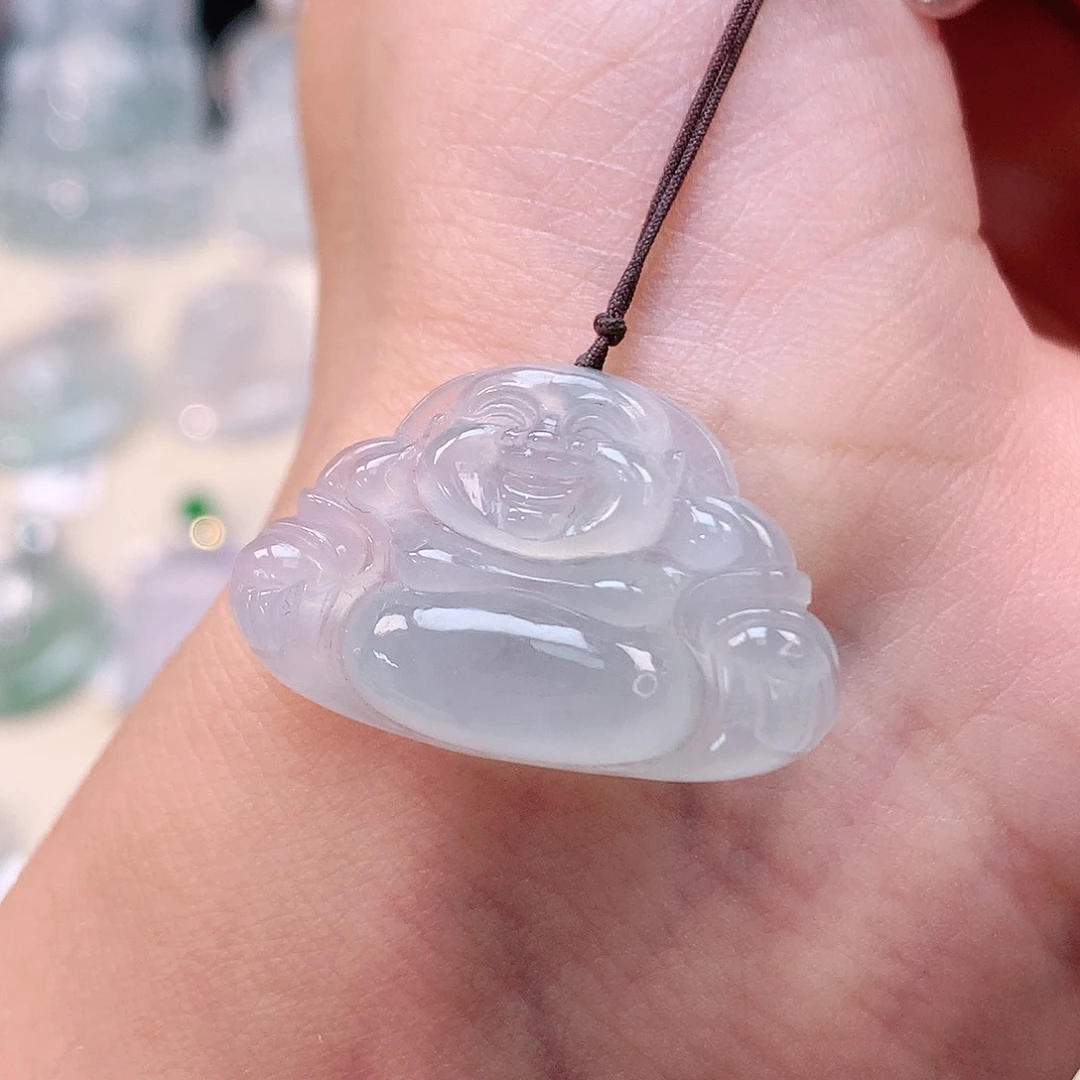 翡翠未镶嵌颈饰佛公