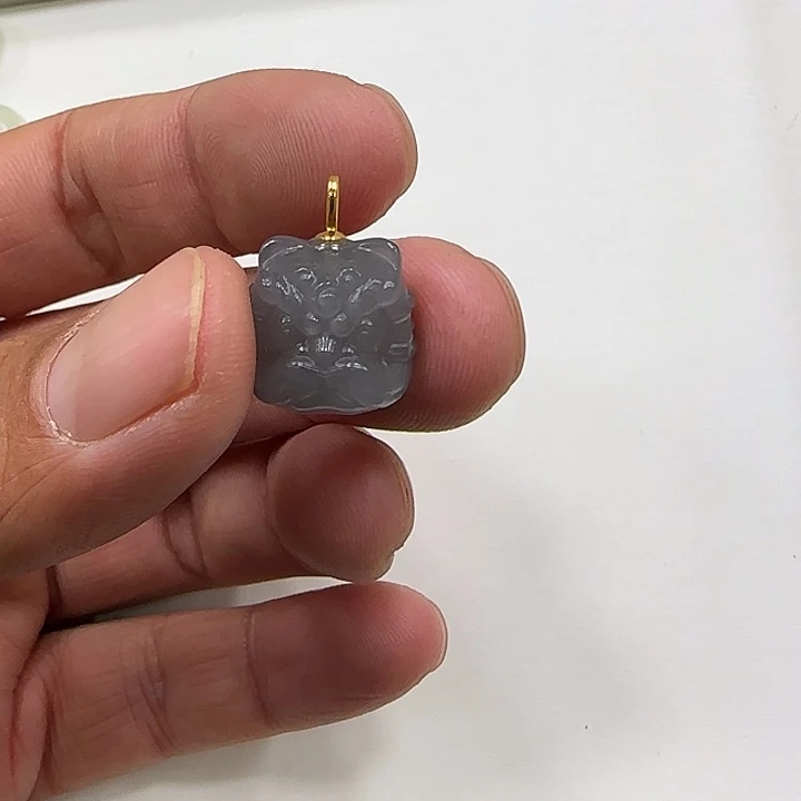 和田玉颈饰18K金镶嵌