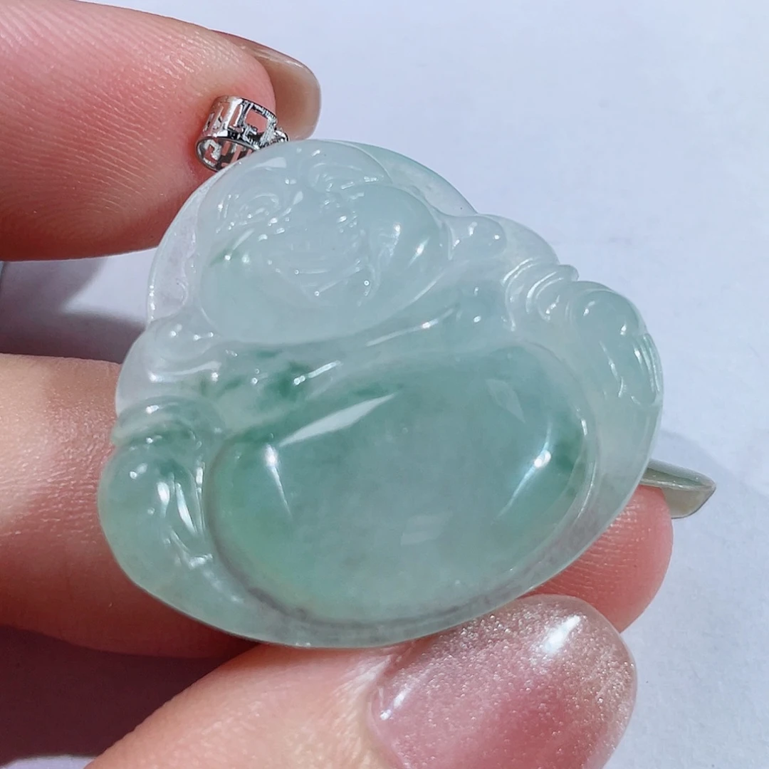 翡翠18K金镶嵌颈饰佛公
