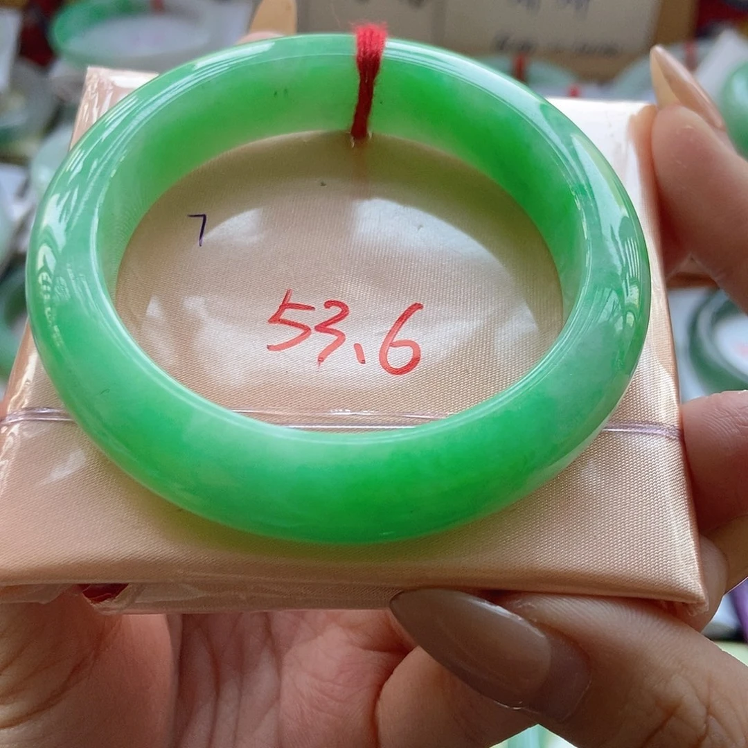 未镶嵌手镯翡翠18号