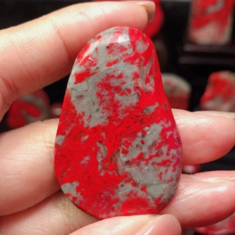 昌化鸡血石昌化鸡血石挂件