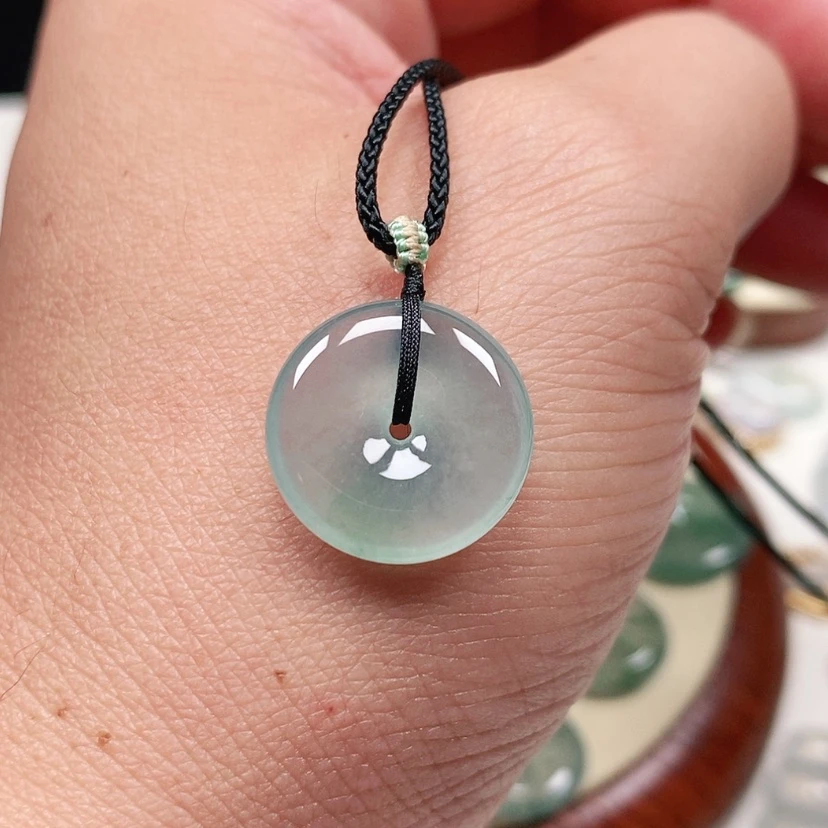 【闪购商品】翡翠未镶嵌吊坠(不含链)