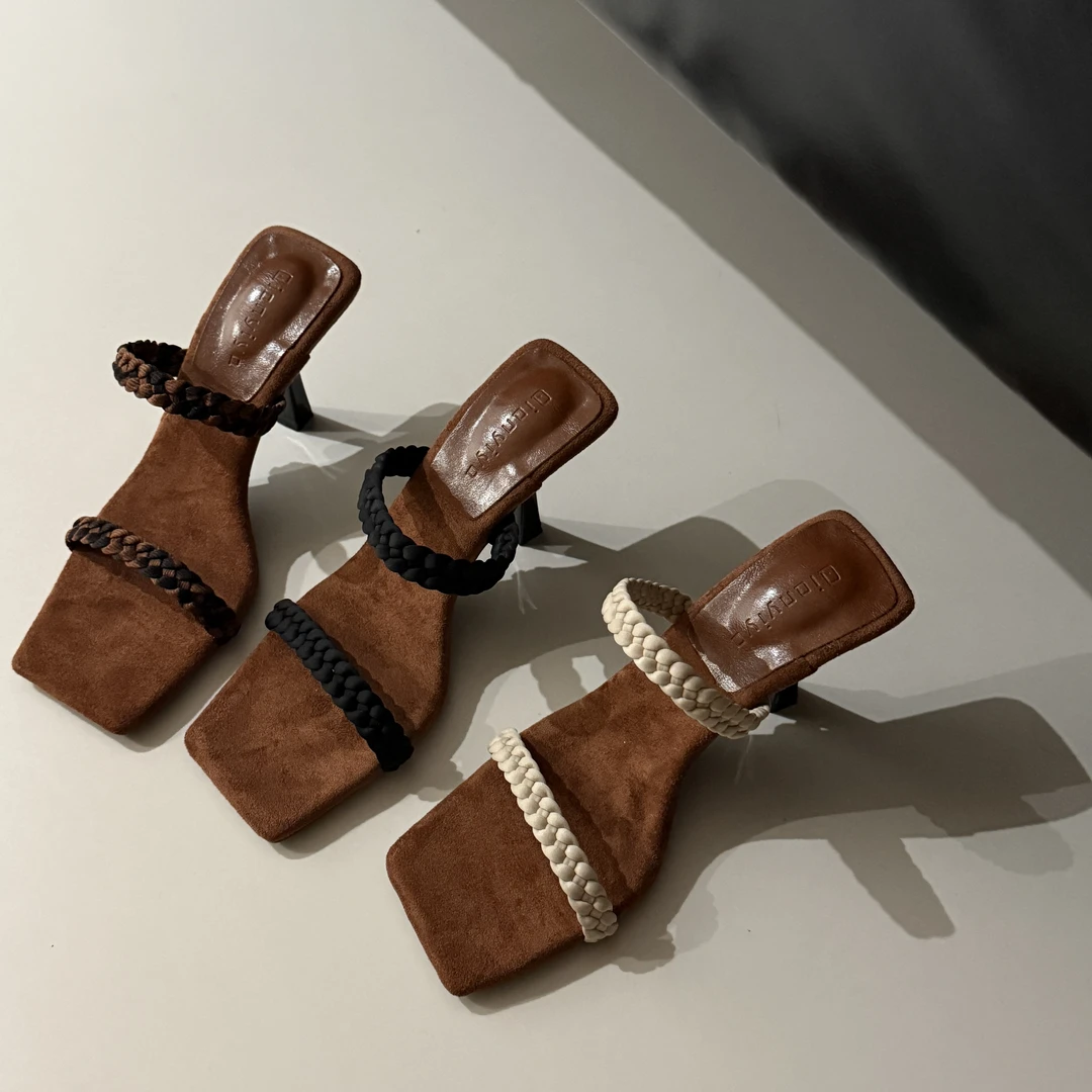 法式气质编织一字带高跟凉拖鞋女夏季百搭外穿豹纹凉鞋细跟配裙子