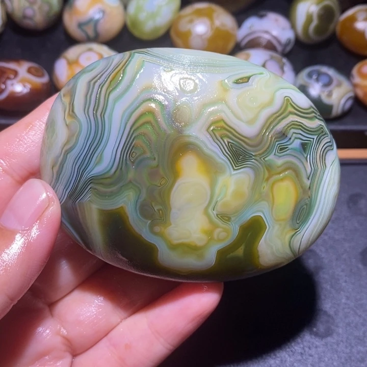 未镶嵌玛瑙/玉髓珠宝半成品87