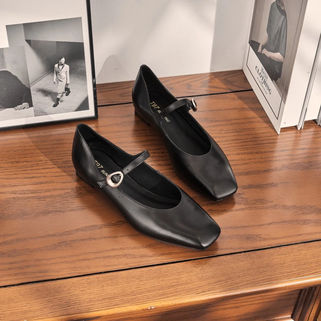 2025春季新款小众时尚简约气质低跟浅口舒适百搭单鞋女G753