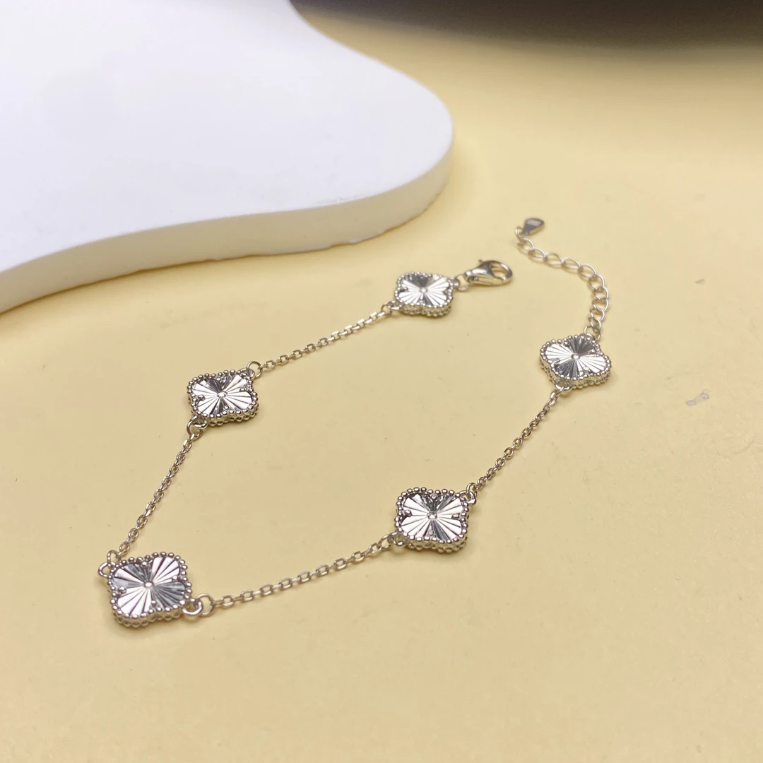 925银银制品 【小北好物】S925银手链【尺寸约9*9mm】-2QH90X139