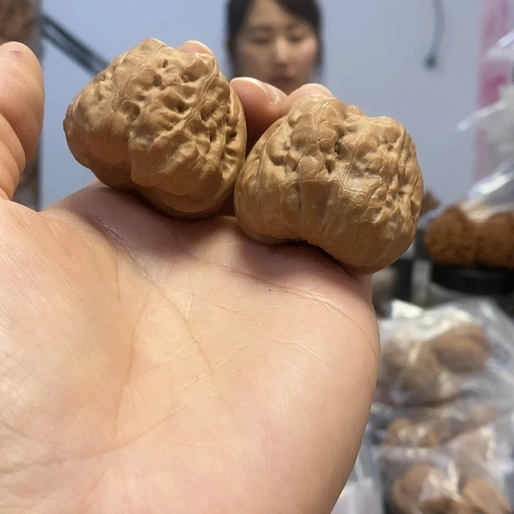 文玩核桃把件39.5蛤蟆头红皮油