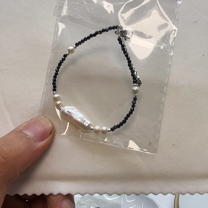 钛钢手绳淡水珍珠