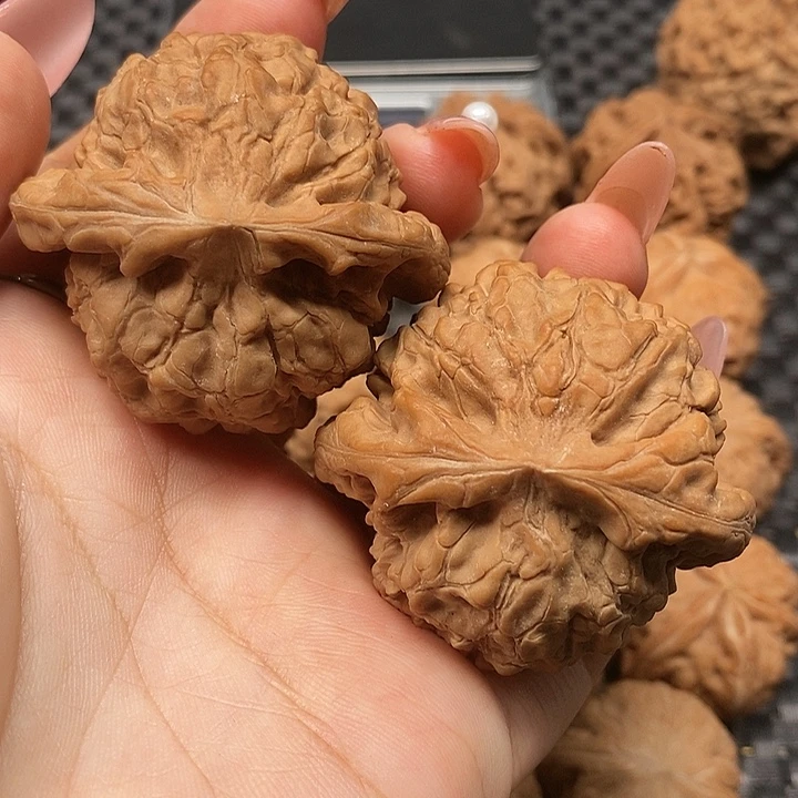 吊坠文玩核桃龙鼎50