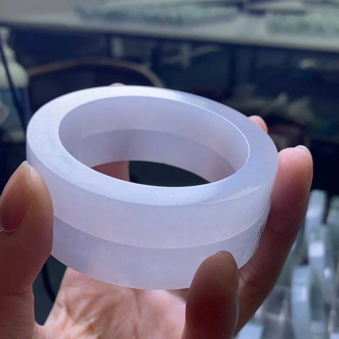 暂***…定制翡翠未镶嵌手镯多样性发一个