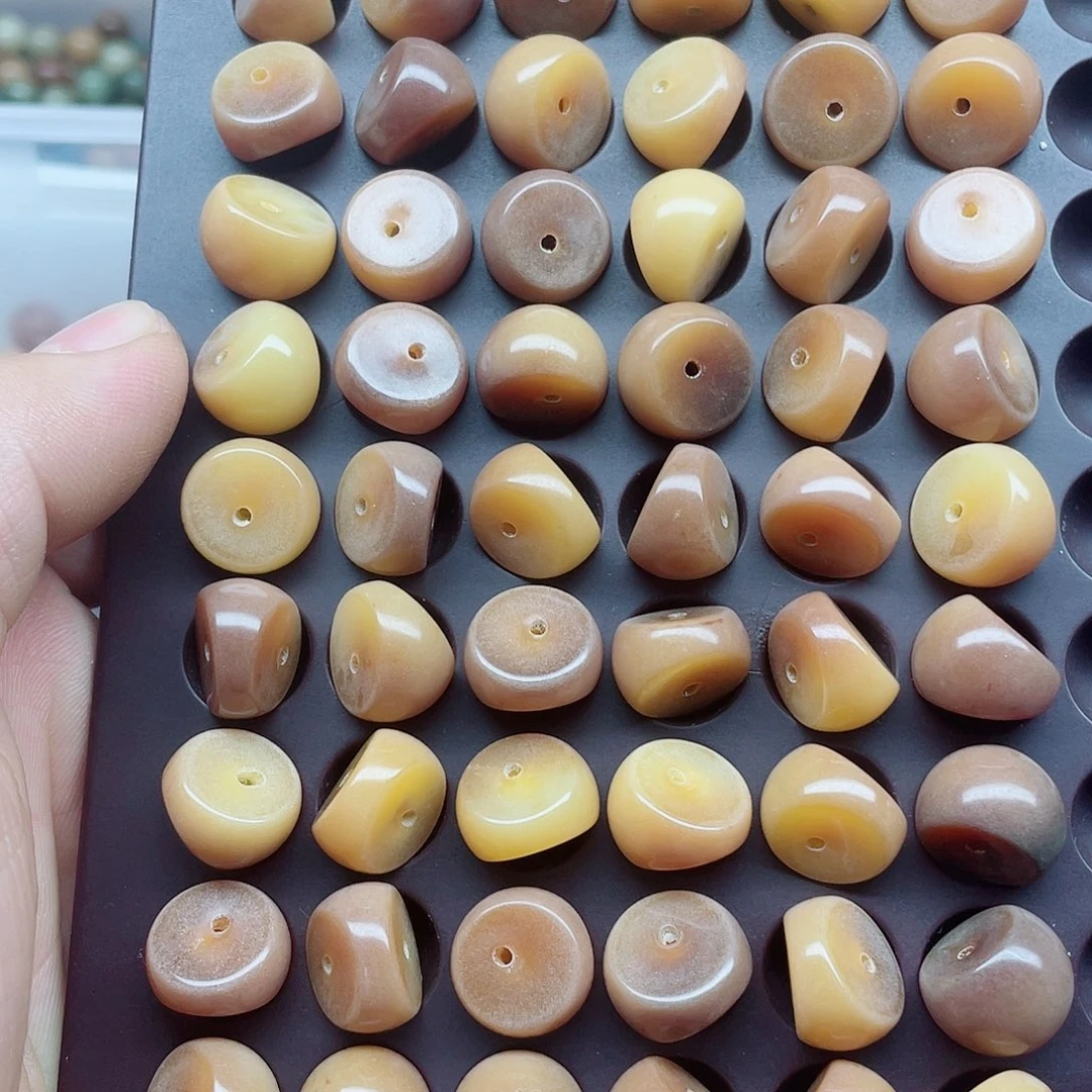 白玉菩提吊坠14糖心大肠60颗