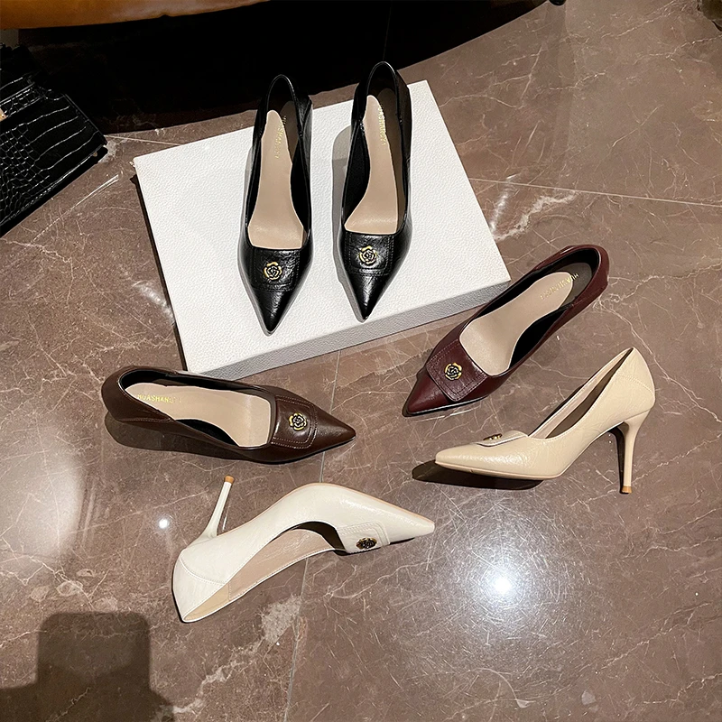软皮细跟尖头高跟鞋2025秋季新款舒适百搭浅口女黑色职业女单鞋