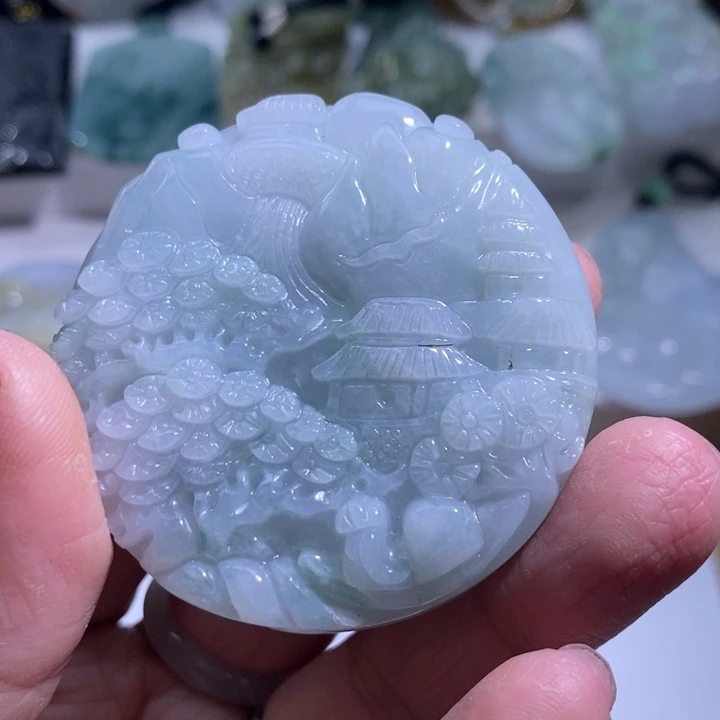 【闪购商品】颈饰未镶嵌翡翠山水
