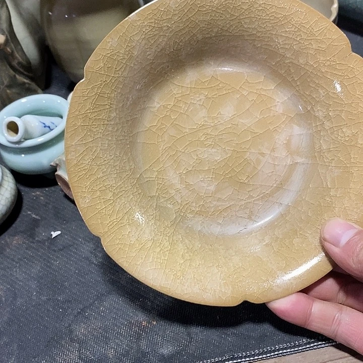 手工艺品琉璃李*