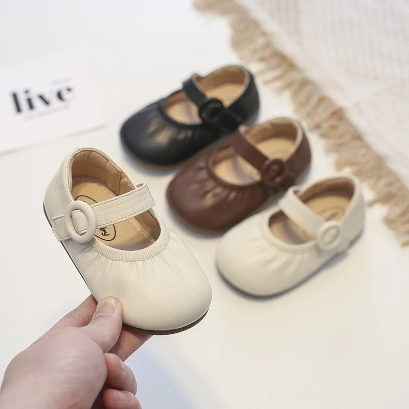 学步鞋1-3岁防滑鞋婴儿小皮鞋新款女宝宝春秋公主鞋软底小童鞋