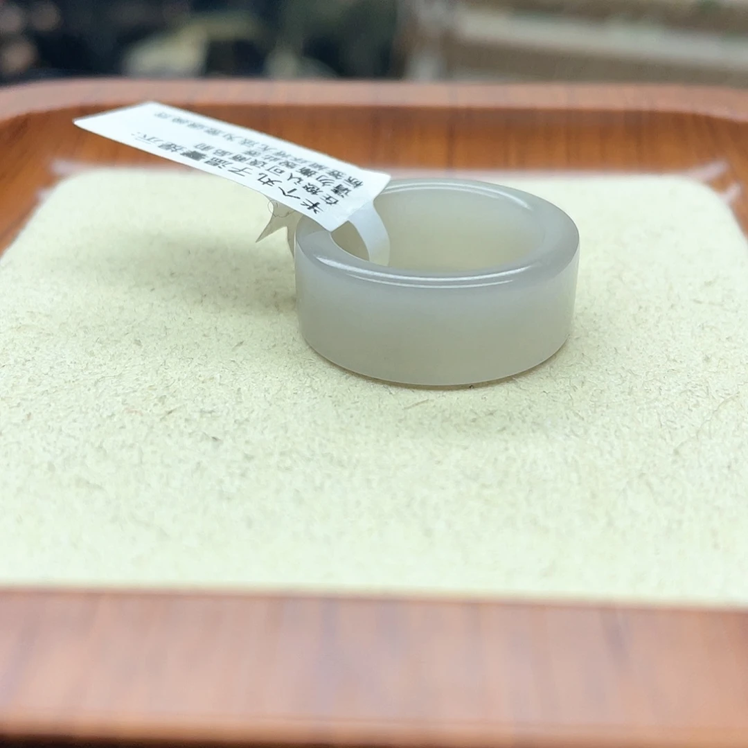 和田玉戒指未镶嵌呼*?冰紫直切17mm