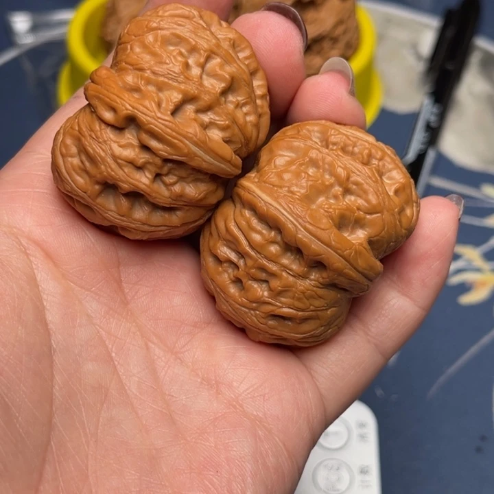 文玩核桃把件元宝43