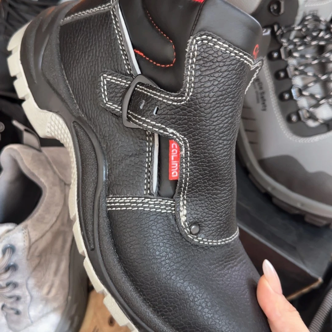 42码9294高帮亮皮高货