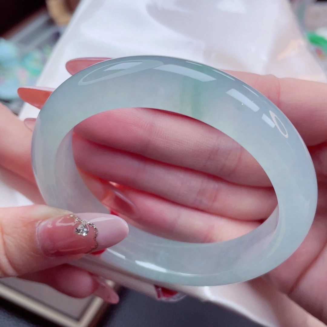 未镶嵌手镯翡翠56.3冰晴水 柳絮妆阁小帘垂 起光感24号