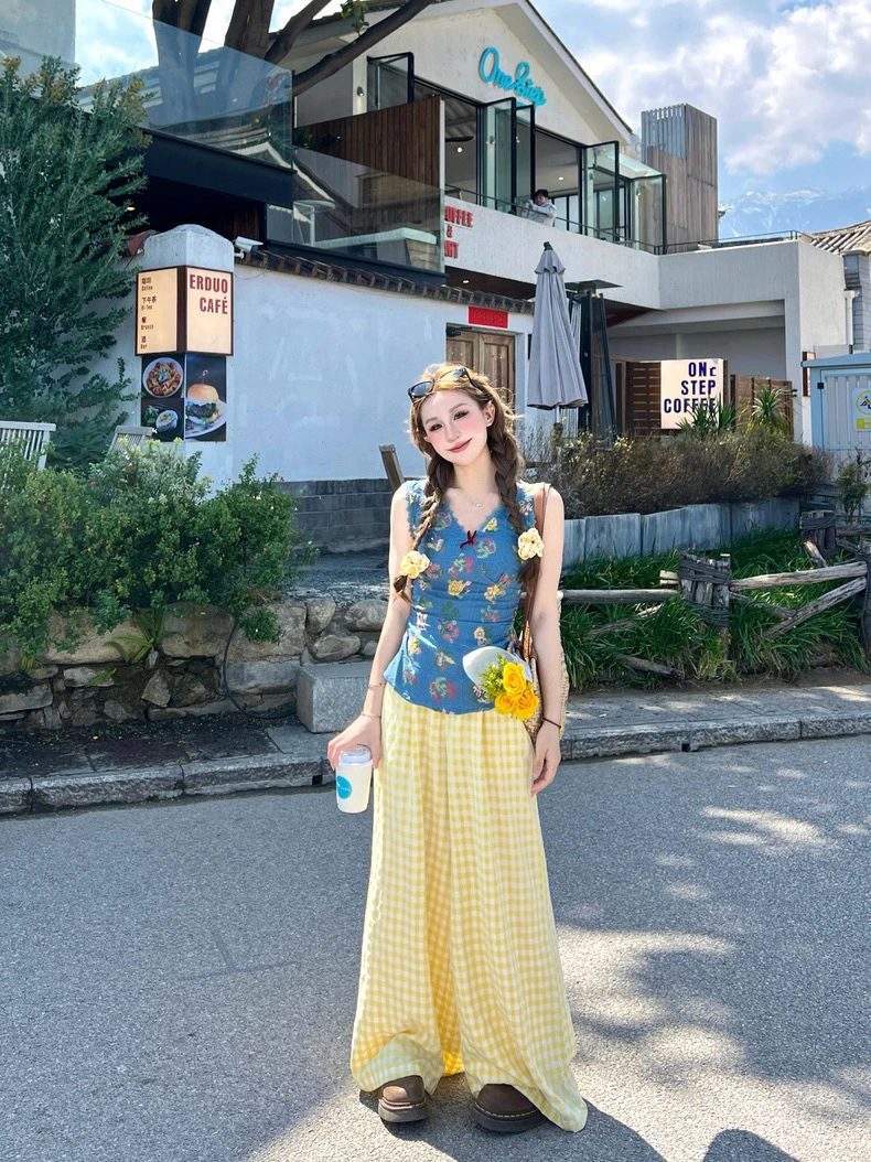 【张开心·明艳动人】立体刺绣花朵蝴蝶结小背心黄格纹阔腿裤两件套