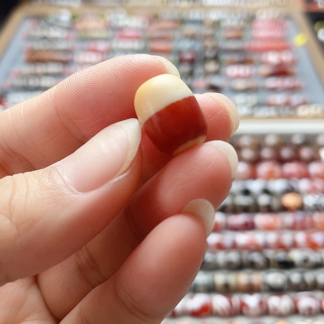 未镶嵌颈饰玛瑙/玉髓