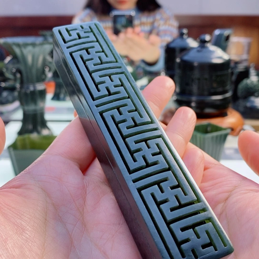 和田玉（青玉）挂件未镶嵌卧香盒