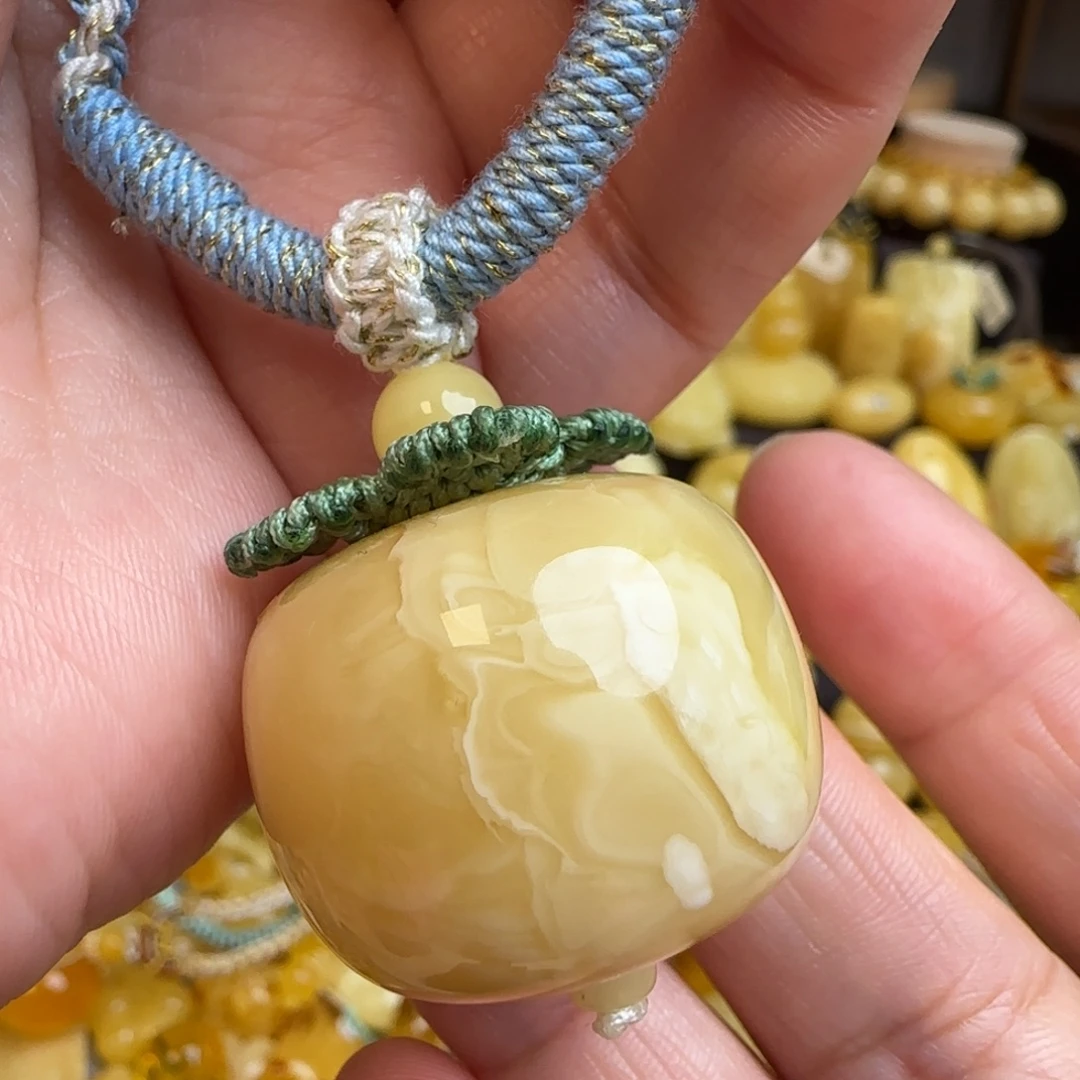 琥珀未镶嵌套链天然俄料浓蜡妖花蜜蜡墩子，