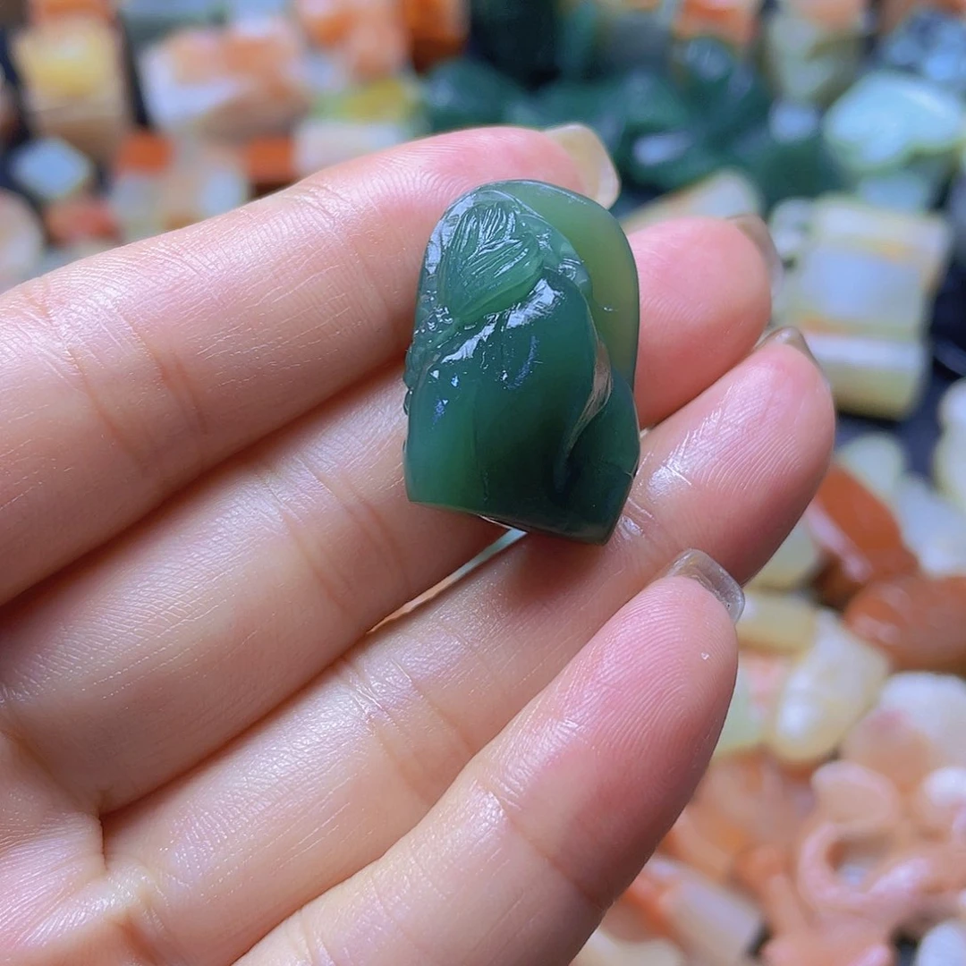 青田石印石西安老绿