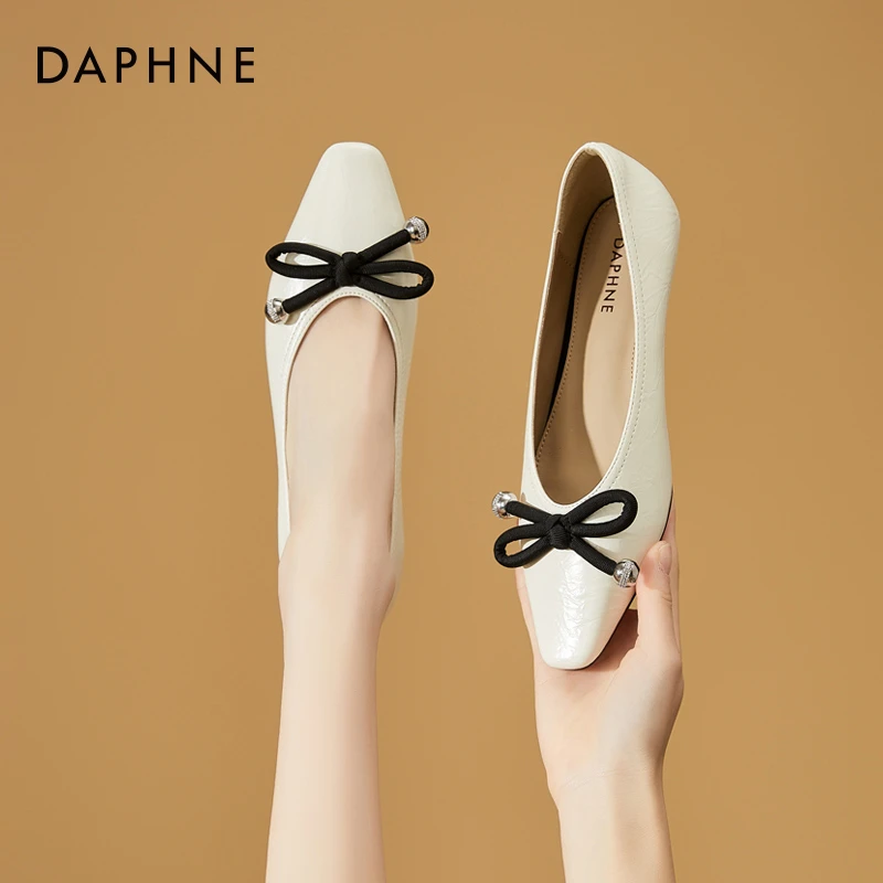 达芙妮低跟时尚单鞋女2025秋季新款浅口百搭蝴蝶结配裙子气质瓢鞋