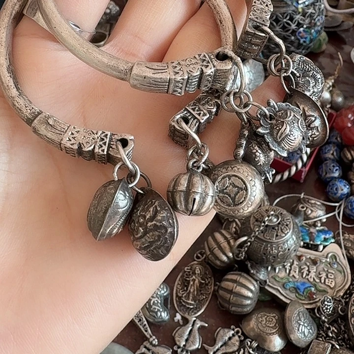 手***宝足银玻璃足银手镯一对