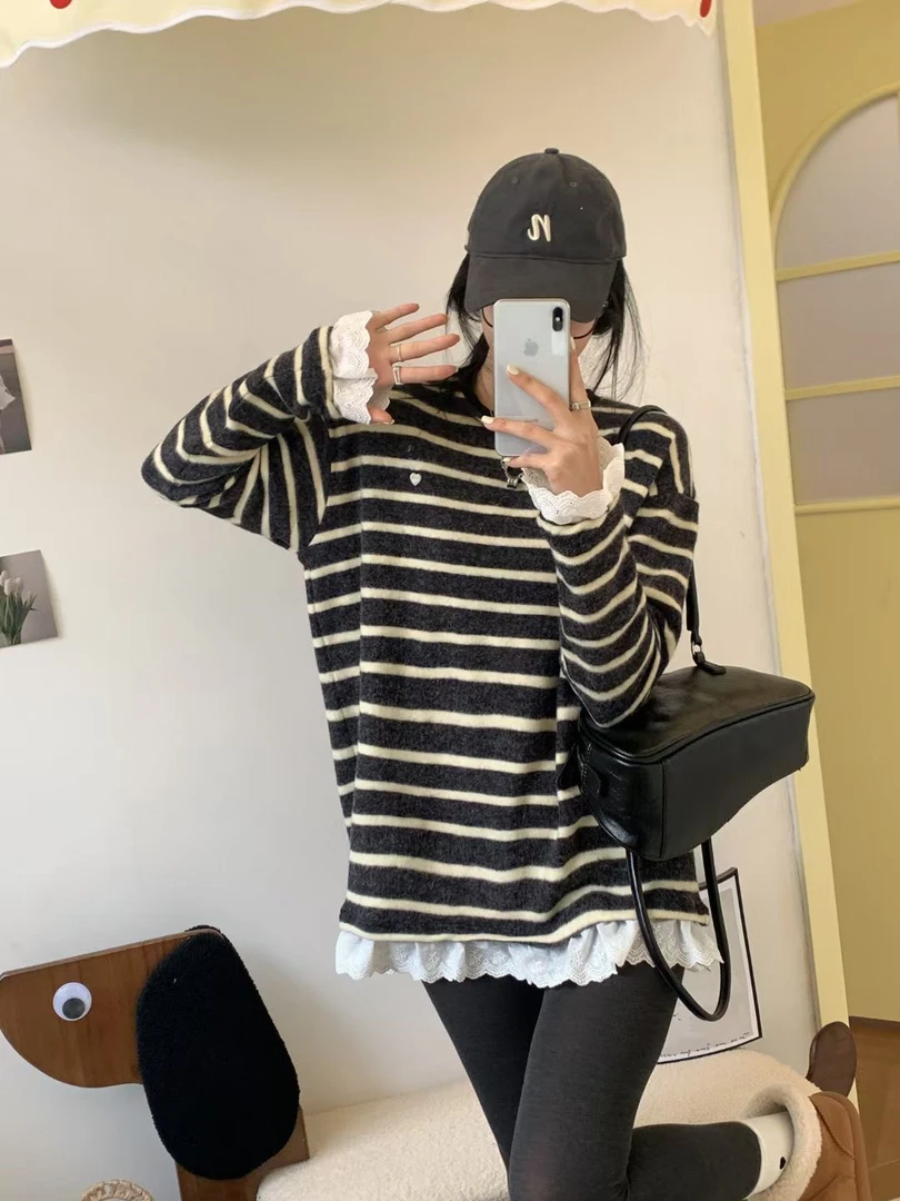 Mmeng • 韩系爱心扣蕾丝款毛绒加厚长袖