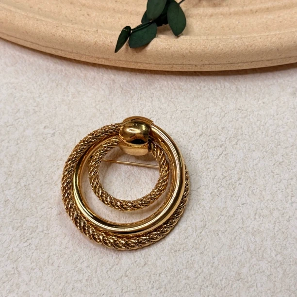 铜合金胸针 【六六中古】孤品复古胸针th5112