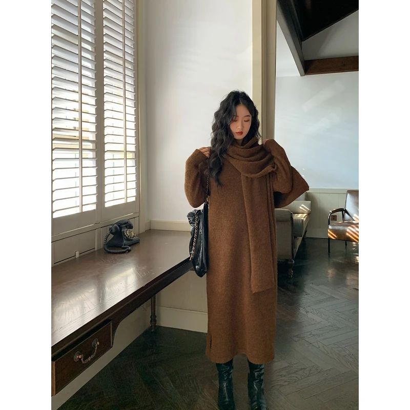 任小艺  围巾V领宽松遮肉复古打底毛衣裙女直筒长款连衣裙冬A1891