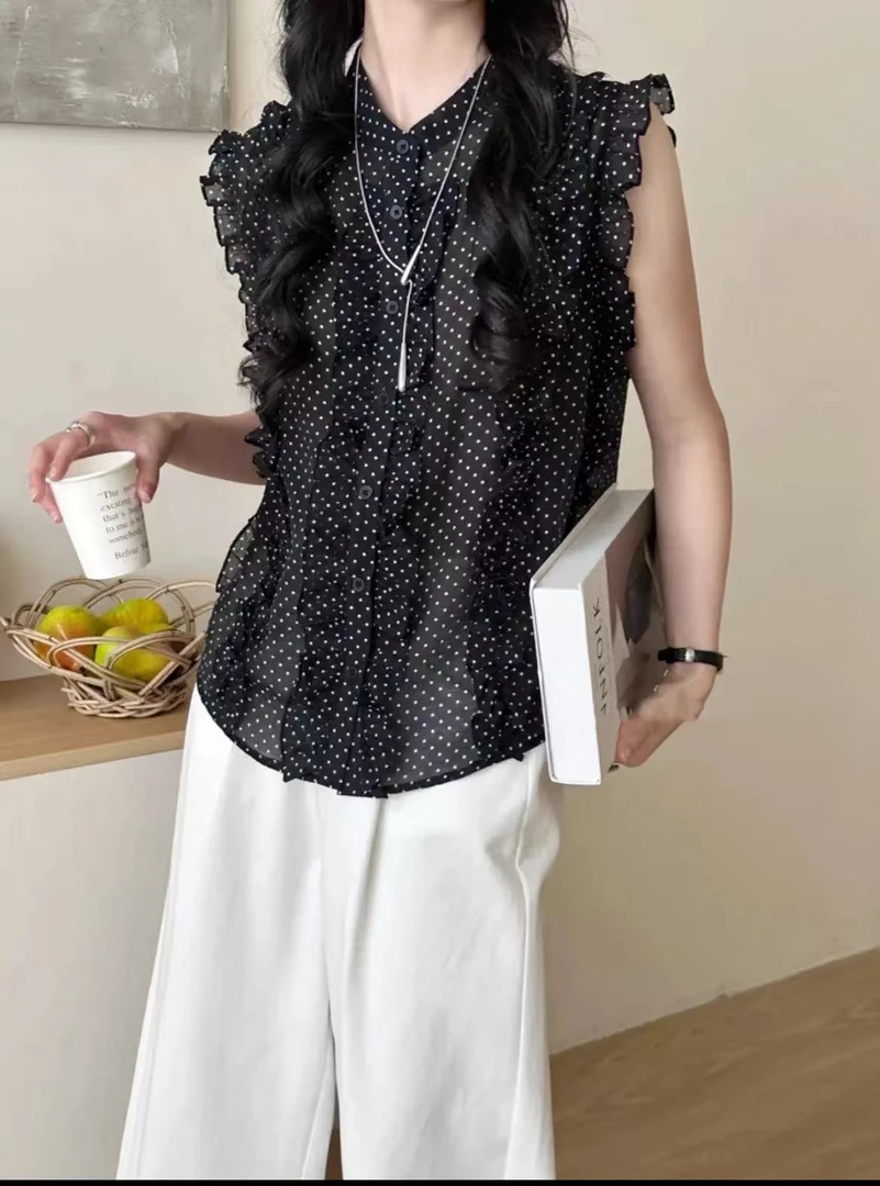 二哥二嫂 夏季百搭超薄黑色波点木耳边小衫设计感