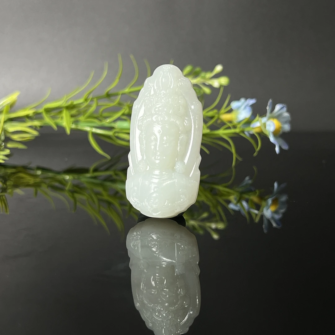 1225GC8855和田玉挂件