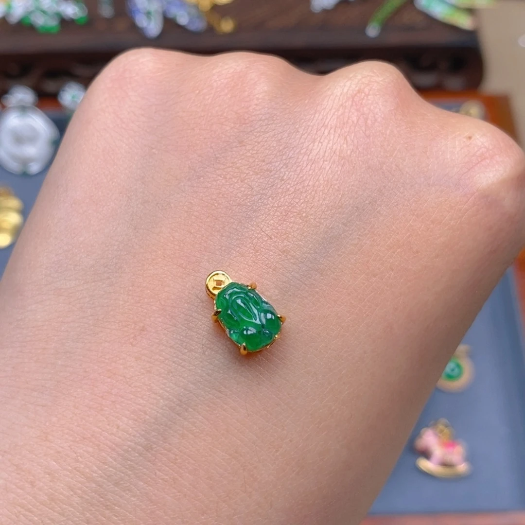 翡翠吊坠(不含链)银S925镶嵌貔貅