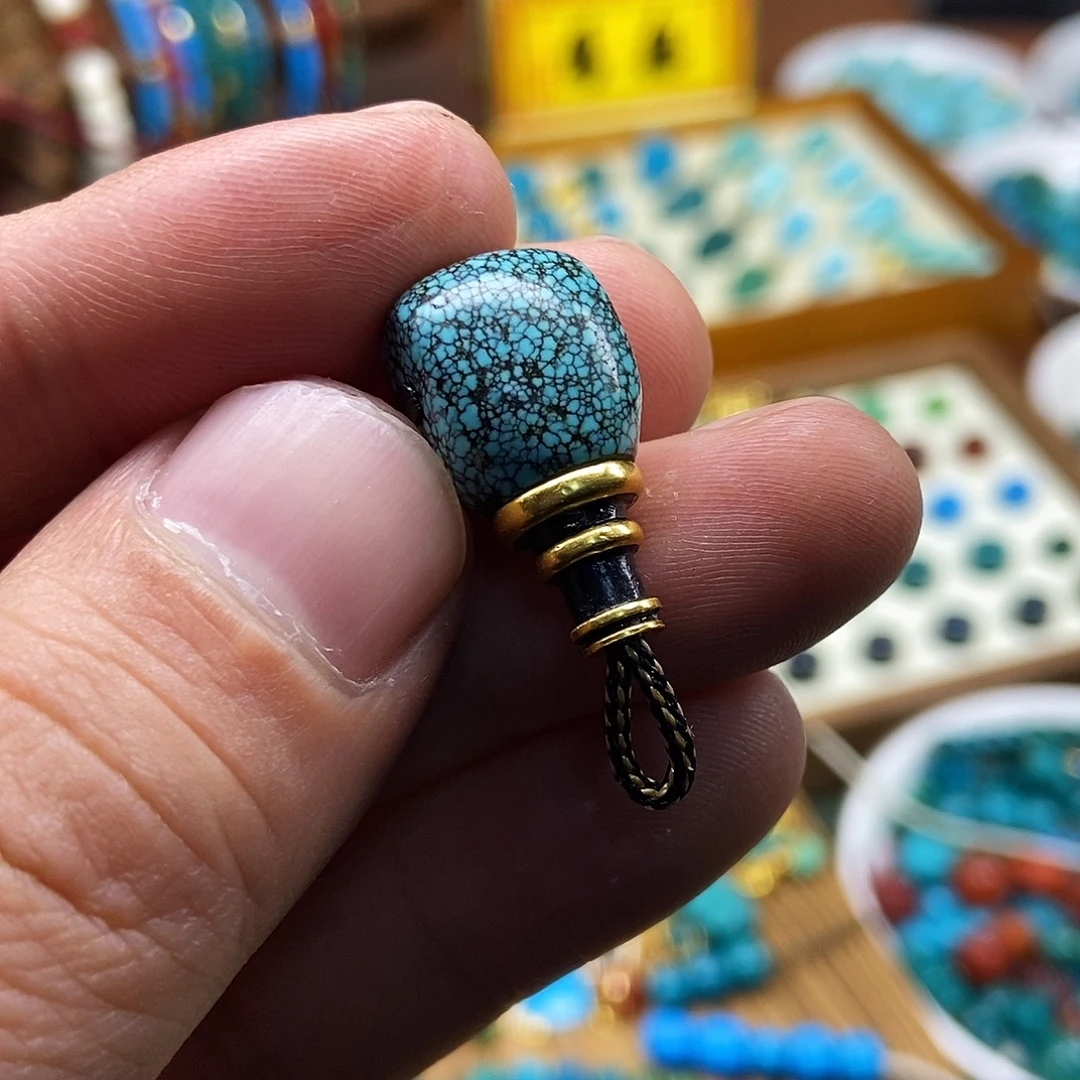 策***王绿松石足金镶嵌珠宝奇石