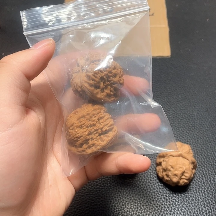 -***子吊坠文玩核桃蛤蟆