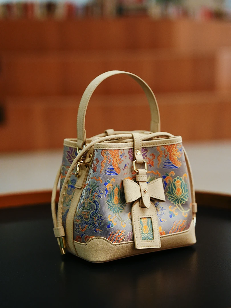 【烧卖包】非遗宋锦新中式复古轻奢刺绣烧卖包轻奢手拎斜挎包