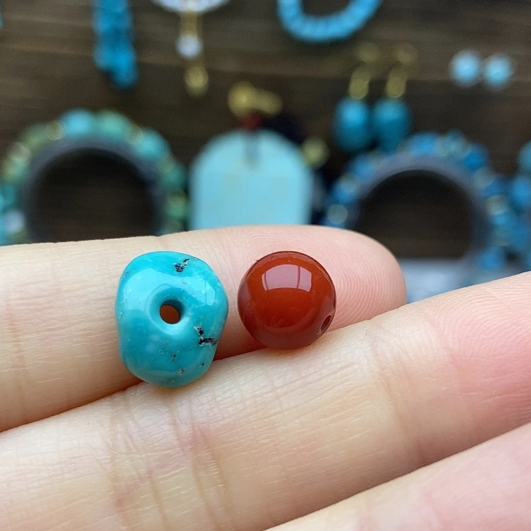 南红玛瑙未镶嵌玻璃级绿扣子