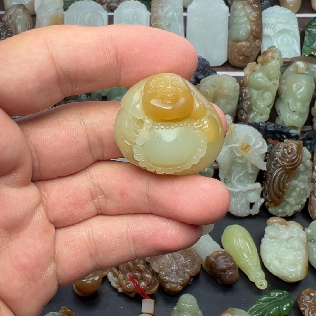 和田玉未镶嵌挂件