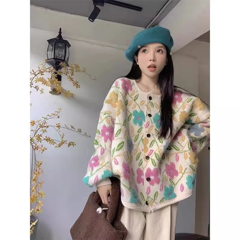 胖mm高级感超好看慵懒风毛衣女秋冬新款大码甜美花朵粉色针织外套