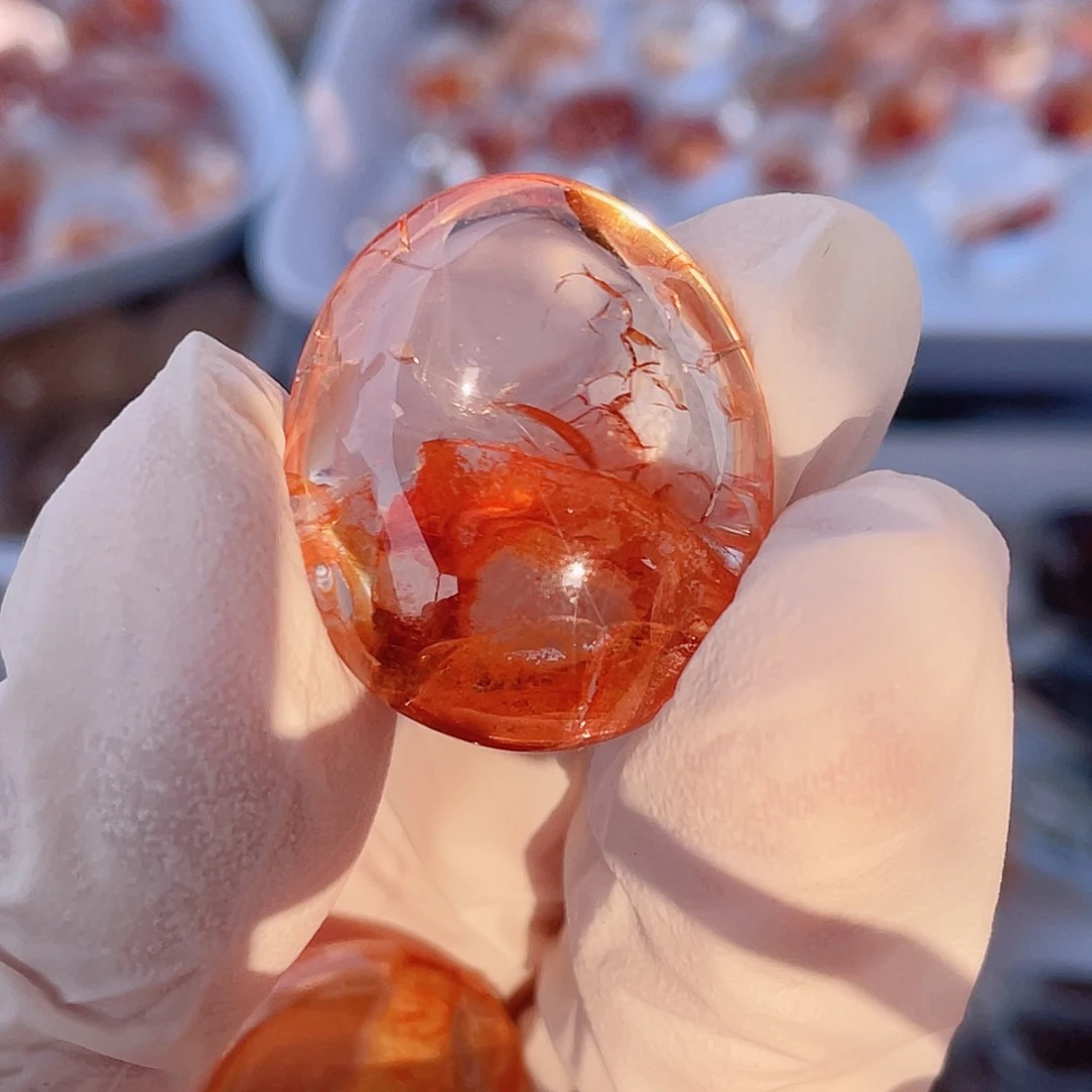 水晶红浇花未镶嵌嗨****？