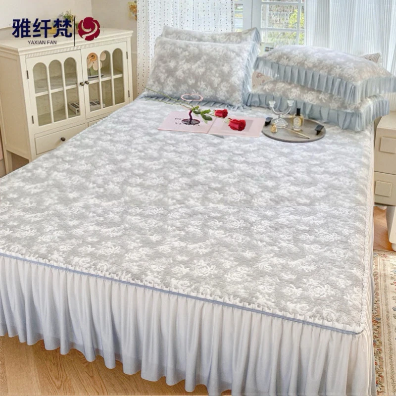 法式乙纶舒适材质凉感冰丝凉席三件套床裙款轻奢豆豆席家纺奢华