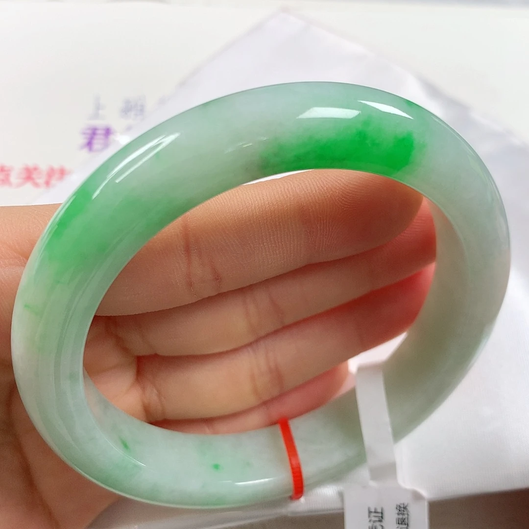 翡翠手镯未镶嵌 正圈①⑦⑦