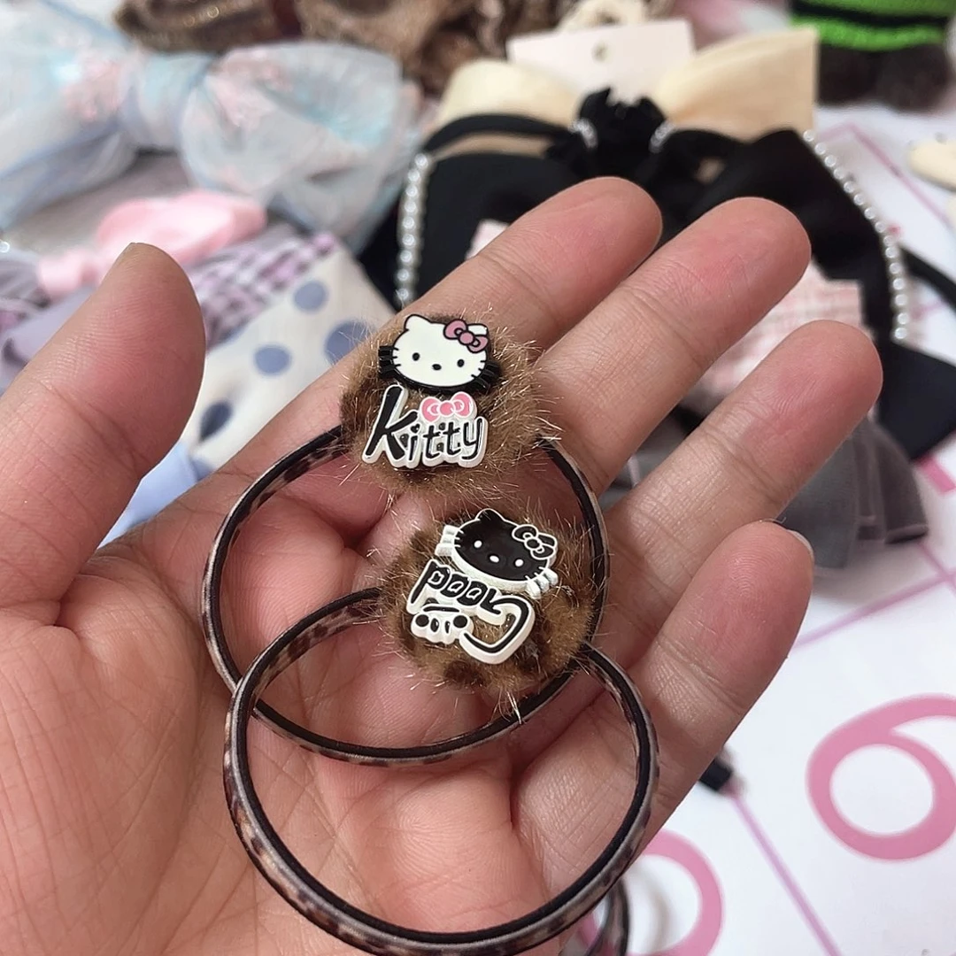 布艺非金属 KT豹纹头绳