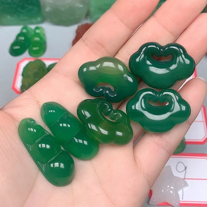 玛瑙/玉髓颈饰未镶嵌奋*