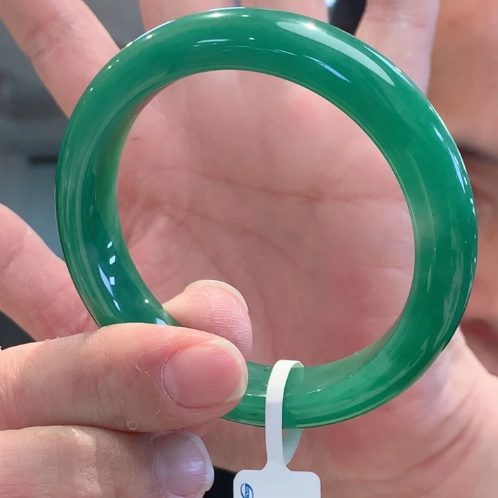 ****✿石英质玉未镶嵌手链卡54.8